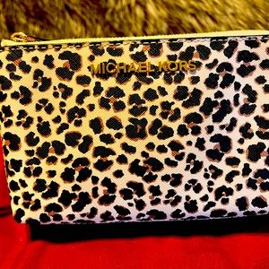 Michael Kors Wristlet